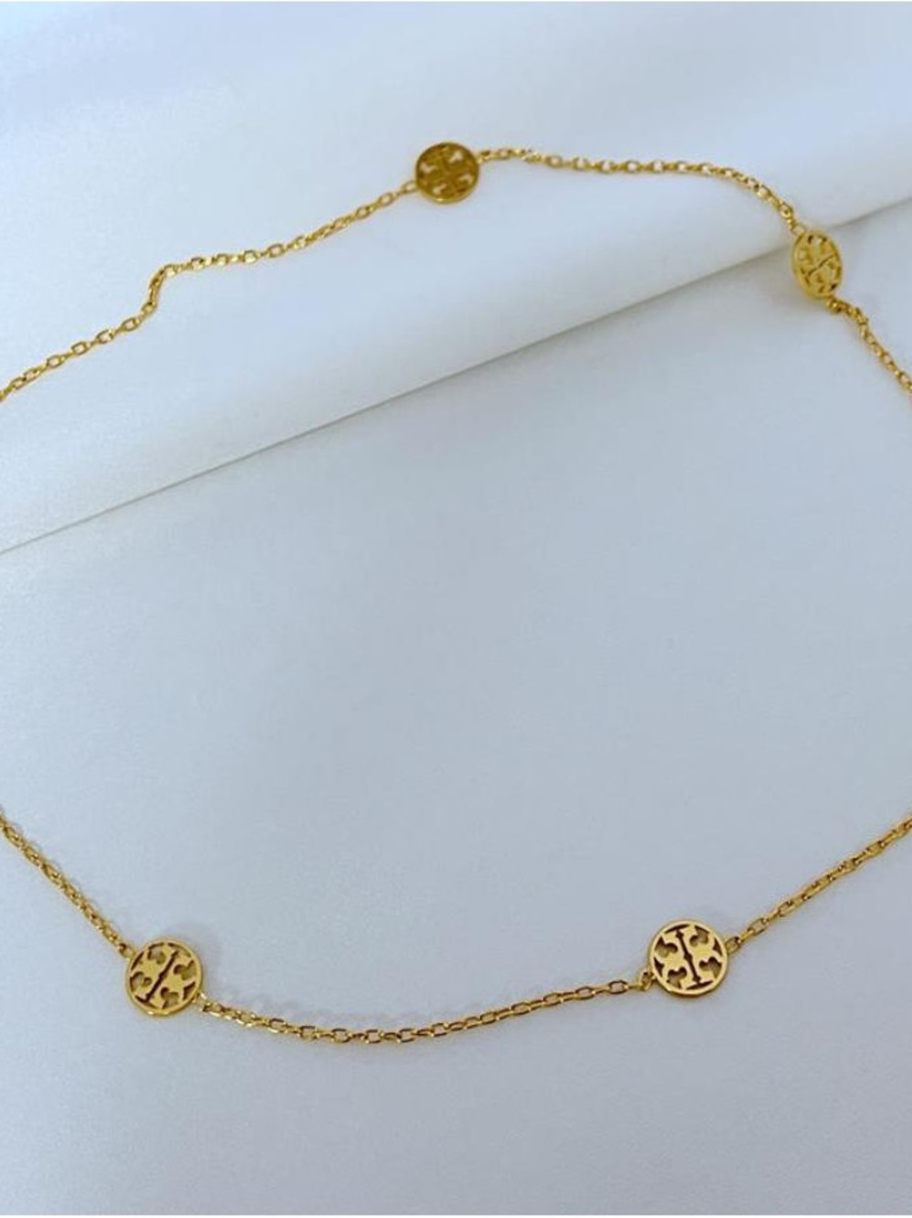 Tory Burch Gold Logo Station Necklace - Gold
